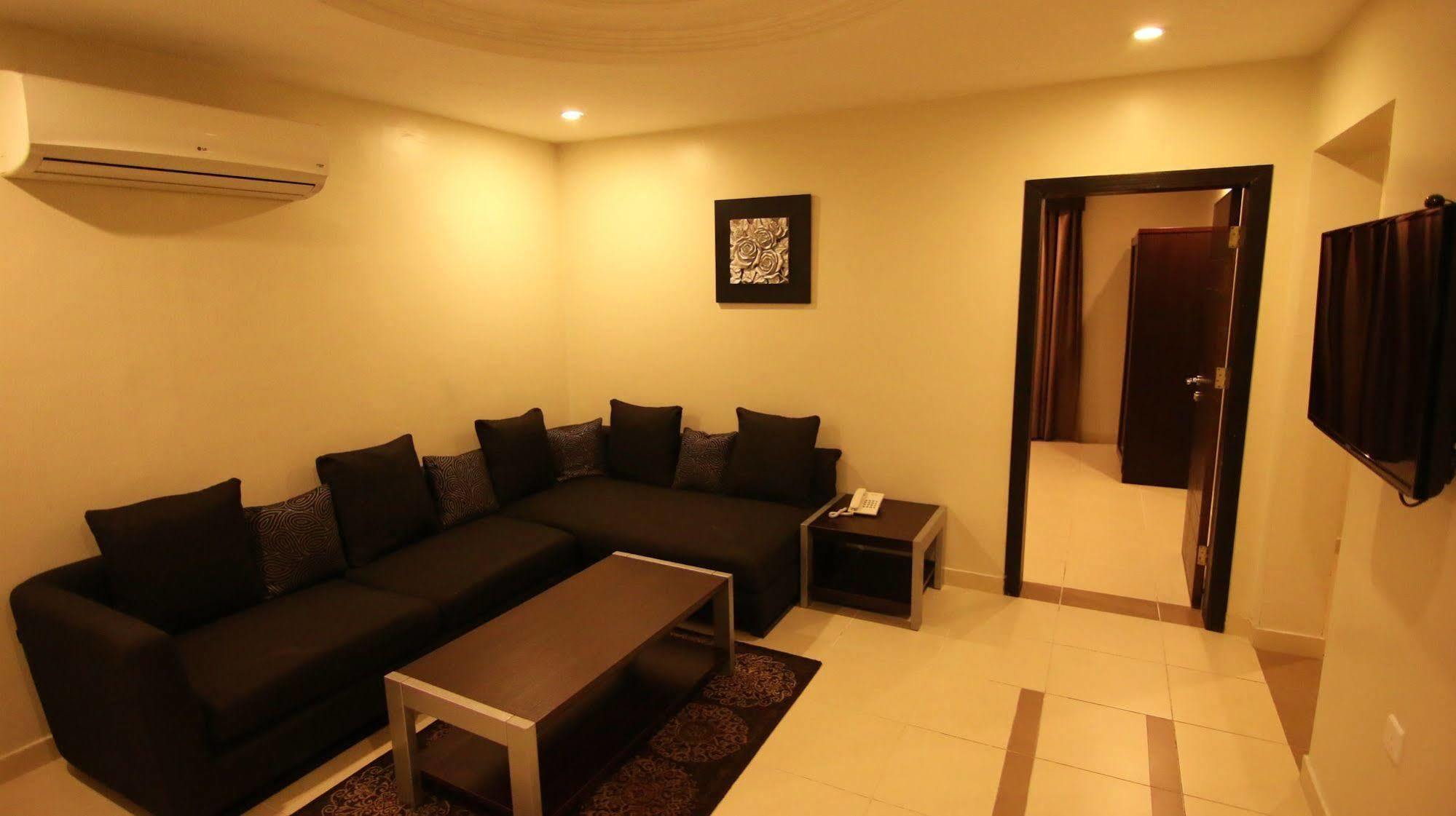 Stars Home Suites Hotel - Al Hamra Džidda Exteriér fotografie