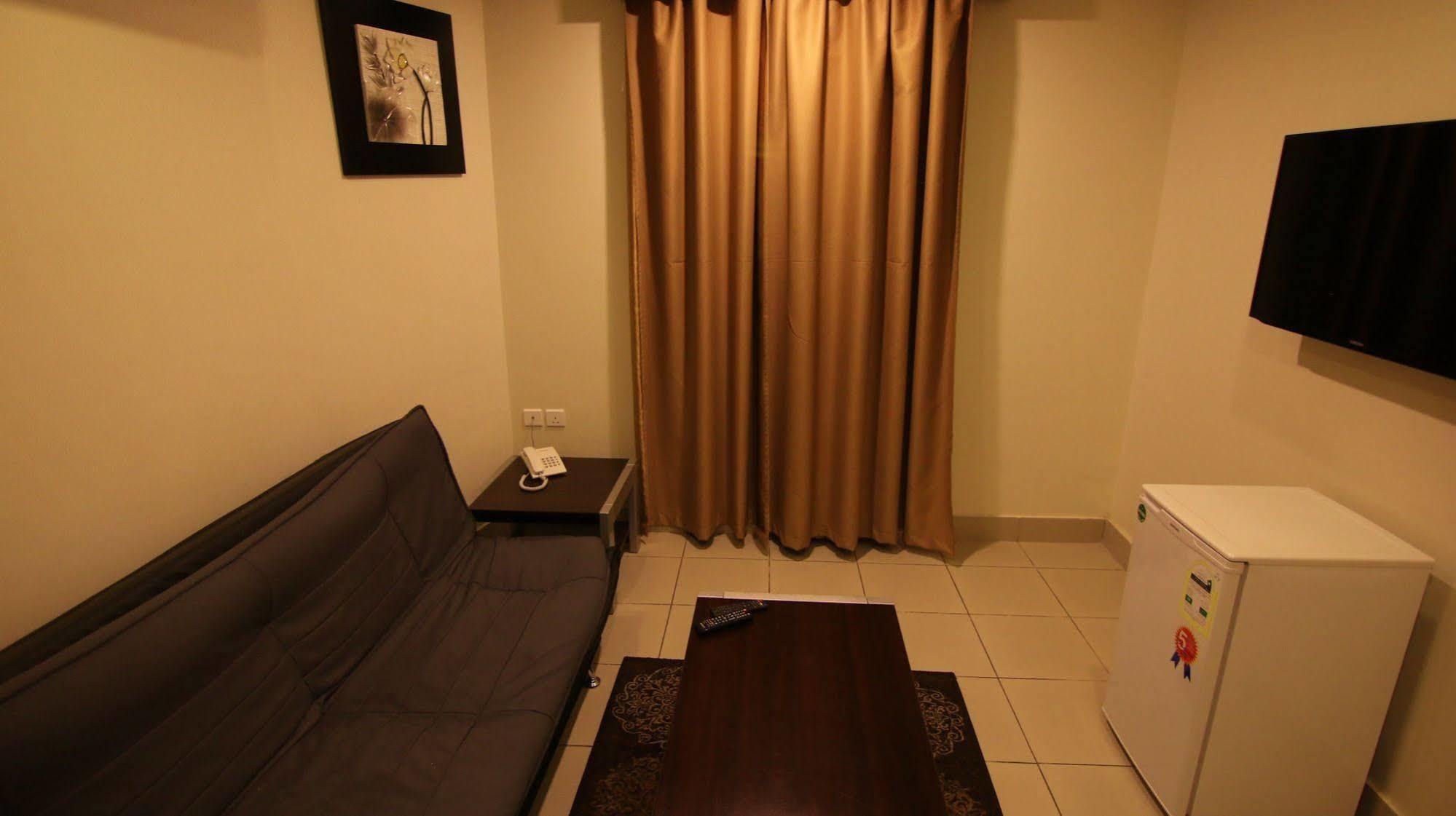 Stars Home Suites Hotel - Al Hamra Džidda Exteriér fotografie